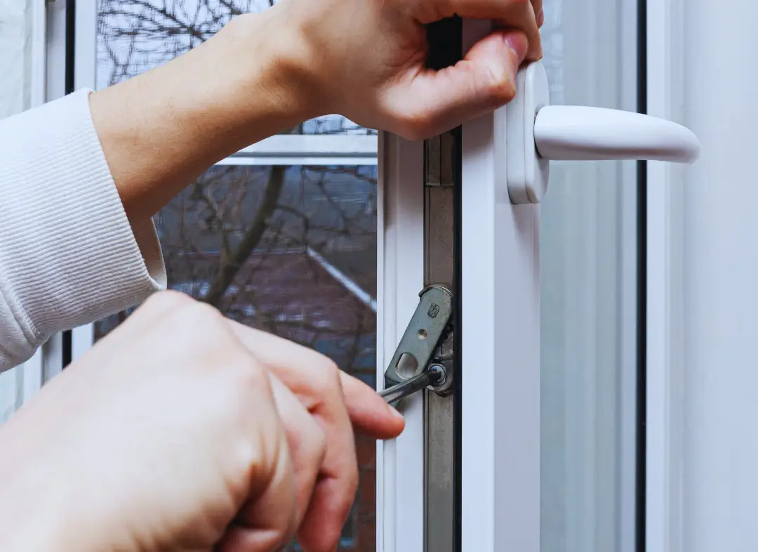 Réparation serrure de fenêtre Chaniers